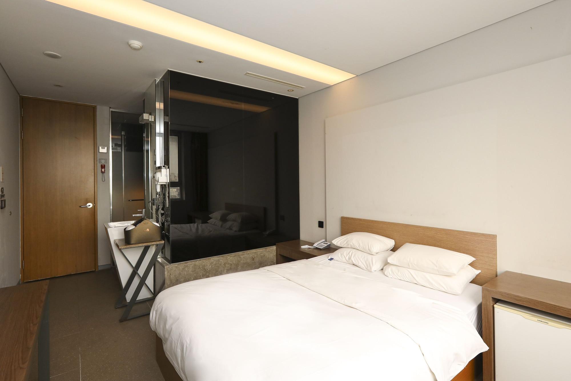 Hotel The Designers Hongdae Seúl Exterior foto